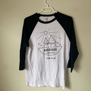 Banff Aardvark Pizza 3/4 long sleeve